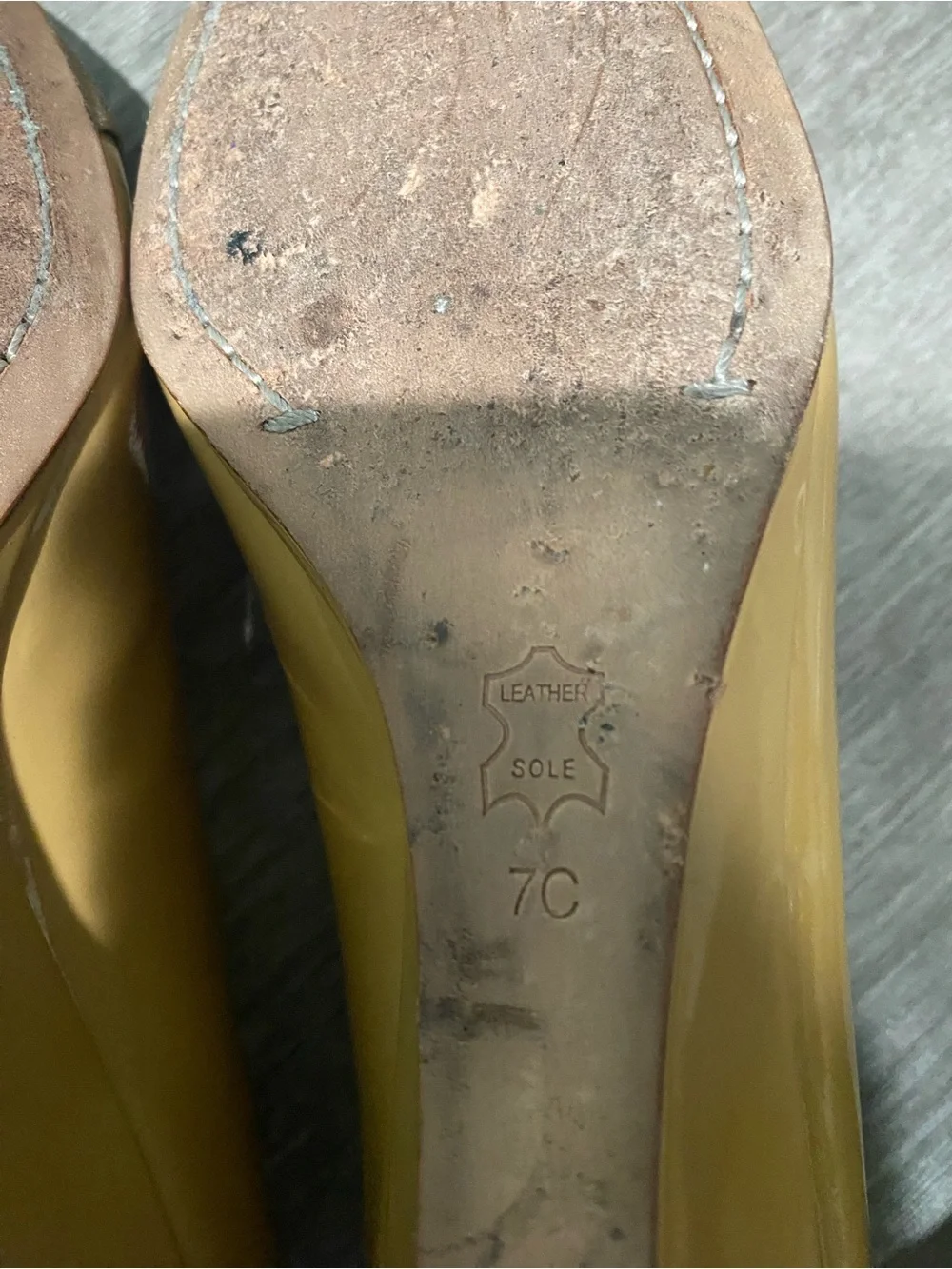 Tory Burch Beige Patent Leather Bow Flats with Gold Logo